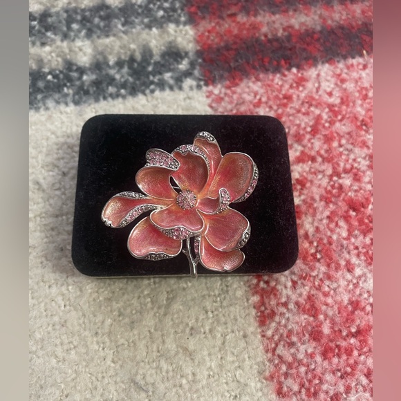 Monet brooch - Picture 3 of 6